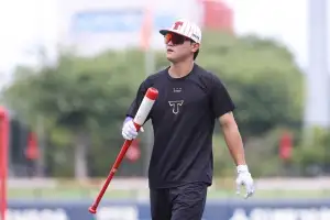 김도영 정규시즌 아웃에 KIA ‘울상’…‘중심’ 김선빈·나성범에 달린 가을 야구 희망