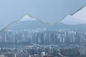 서울 아파트값 다시 꿈틀대는데… 尹정부 때 공급 대책 절반만 시행