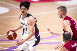 KBL MVP 로슨 못 막은 일본, 아시아컵 탈락…‘여준석 복귀’ 한국, 중국 넘으면 결승 보인다