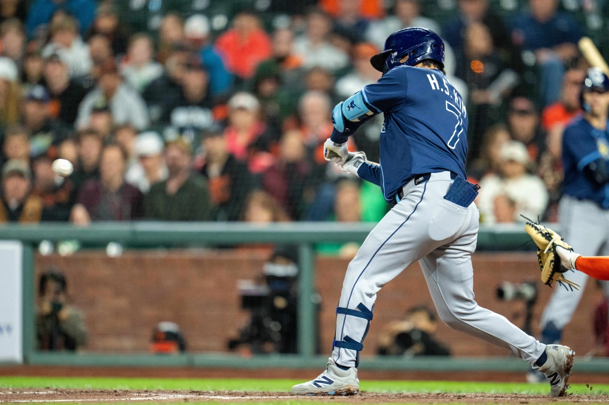 16일(한국시간) 샌프란시스코 방문 경기에서 타격을 하고 있는 김하성. 샌프란시스코 로이터 연합뉴스
