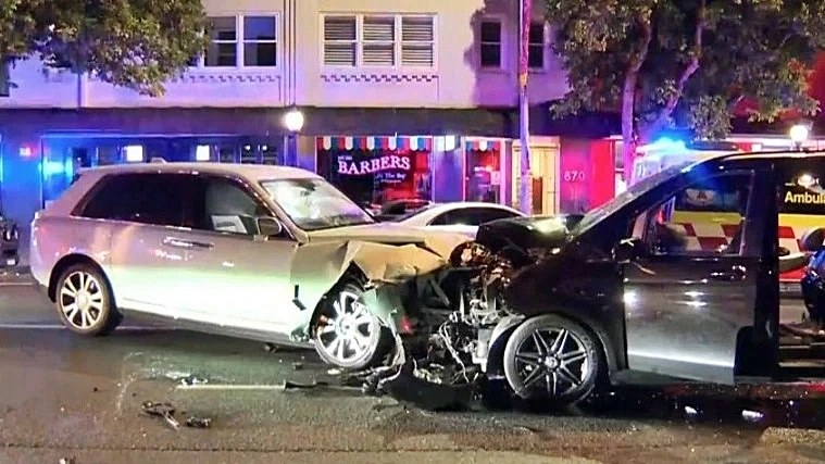 중국계 여성 양란란(23)은 7월 26일(현지시간) 새벽 호주 시드니에서 음주 상태로 최고급 롤스로이스 차량을 몰다 차선을 넘어 마주 오던 메르세데스-벤츠 차량과 정면충돌했다. 이 사고로 벤츠 차량 운전자가 크게 다쳤다. 2025.8.15 호주 뉴스9 화면