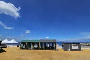 반려견과 함께 즐기는 동해안 여행…열차 타고 해변으로