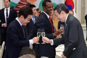[사설] 美日과 연쇄 회담, 中 특사단 파견… 실용외교 진면목을