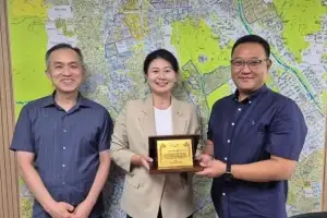 박수빈 서울시의원, 일선 경찰관 복지포인트 예산 확보 앞장…서울경찰 직장협의회 감사패 받아