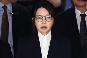 김건희 미술교사 자격증 취소 통보…김 여사, 의견서 안 내
