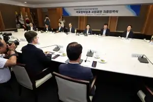 “감축량·시한 정해져 논의 본격화 기대…고용 앞세워 구조조정 실효성 낮을 것”