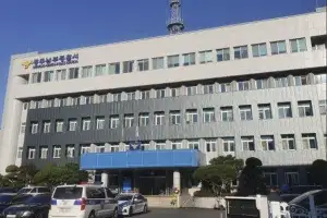 새벽 시간 광주 도심서 차량 2대 방화···40대 검거
