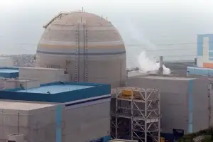 부산 신고리 1호기서 한때 연기…인명피해 없어