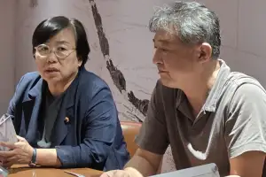 조미자 경기도의원, 남양주 이석영광장 ‘오르빛 Remember’ 전시장 점검