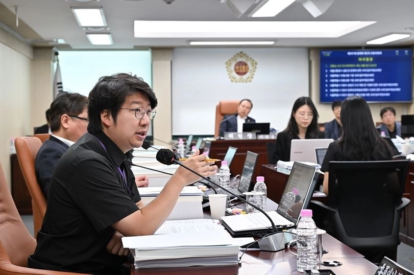 문성호 의원 질의 모습. 내용과는 무관