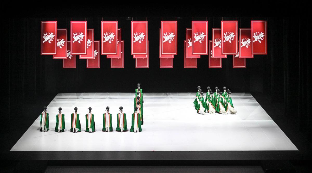 서울시무용단 ‘일무’ 중 2막 ‘춘앵무’