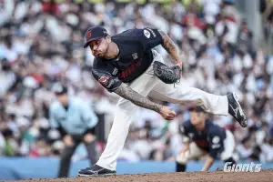 8월에 우승도 넘봤는데…롯데, 8년 연속 가을 야구 탈락확정