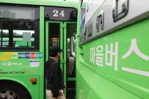서울마을버스조합 “재정 지원 안 되면 환승 탈퇴” 요구