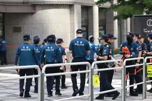 “폭발물 설치했다”…테러 협박에 중학생들 대피 소동