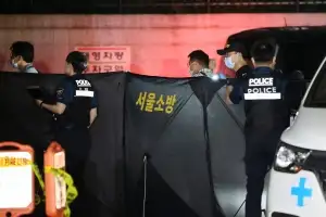 ‘강서 세모녀 추락사’ 미스터리…현장서 채무 관련 메모 발견됐다