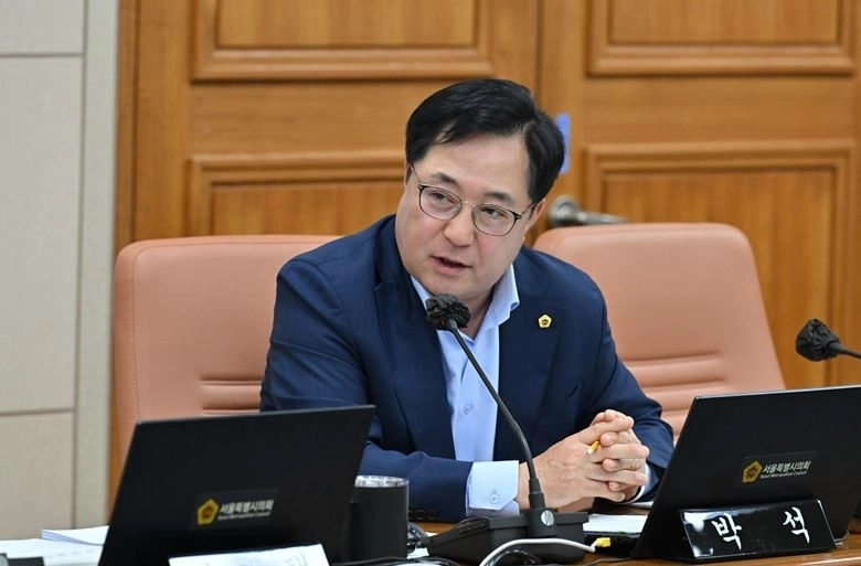 발언중인 박석 의원