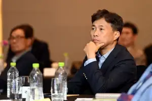 핸드볼 재도약 위해 핸드볼인 머리 맞댔다…대한핸드볼협회, 15개 시도협회장, 전·현직 선수 모여 워크숍 개최