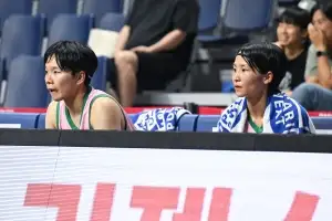 ‘베테랑’ 이상범 감독 쓰라린 여농 데뷔전…하나은행, KB에 3점 17개 맞고 34점 차 패