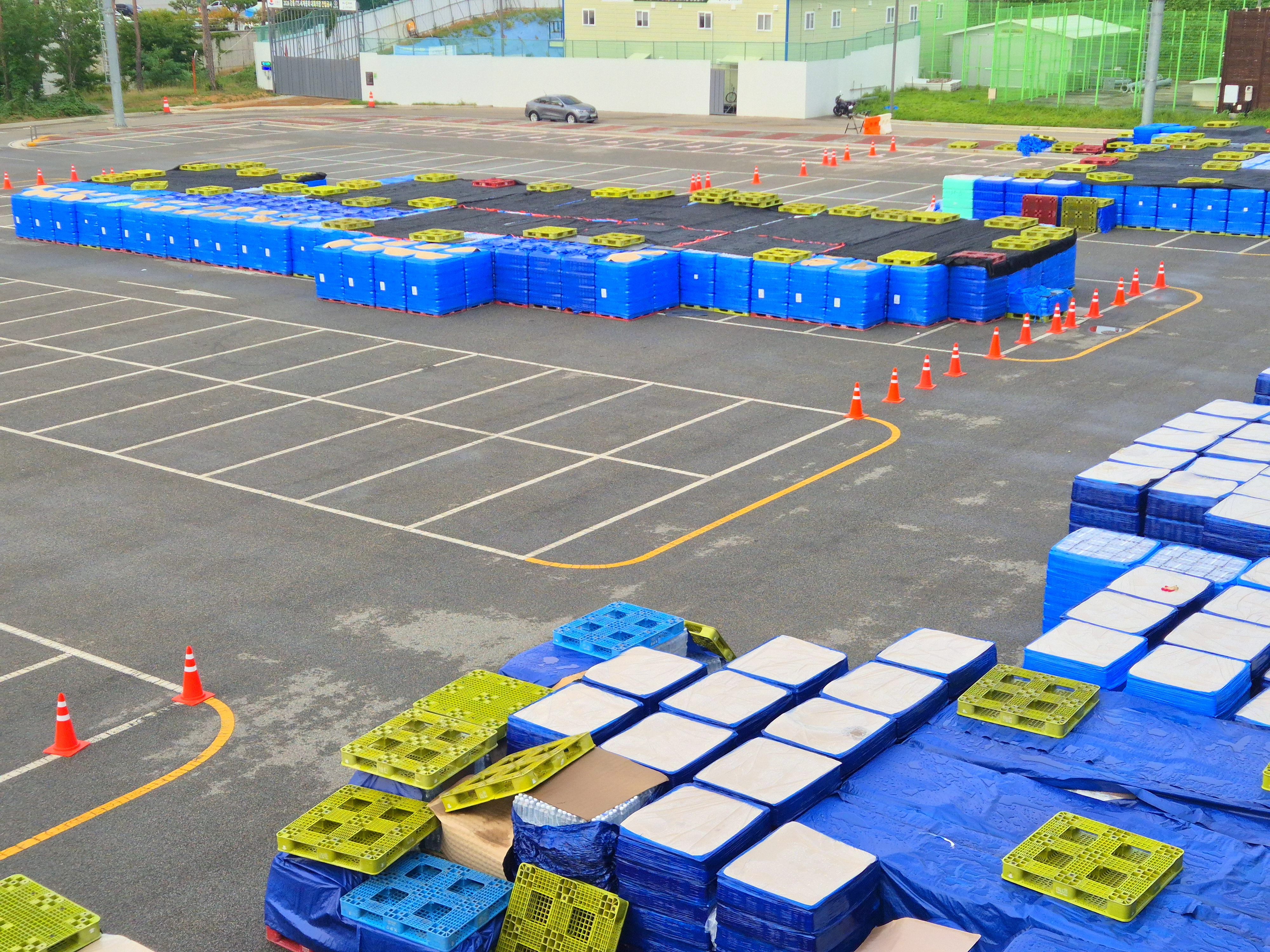 생수 보내고, 소방관에 무료 커피… 가뭄 피해 강릉에 잇단 온정의 손길