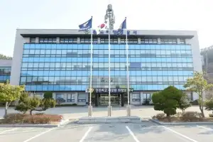 완도 해역서 닻을 내리던 60대 선장 숨져