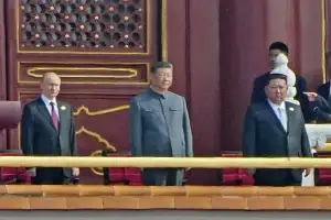 트럼프 “반미 모의다”…시진핑 左김정은 右푸틴, 역사적 장면 [포착]