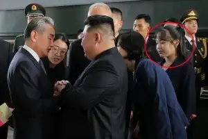 12세에 외교무대 오른 김주애… 北, 유례없는 ‘4대 세습’ 공식화