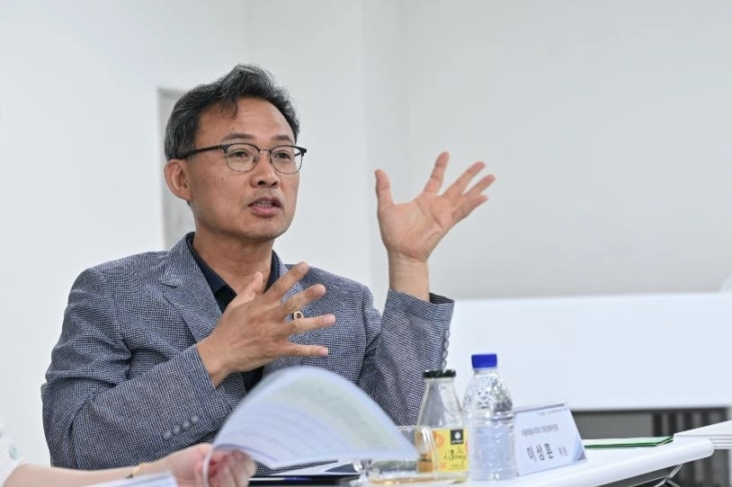 발언중인 이상훈 의원