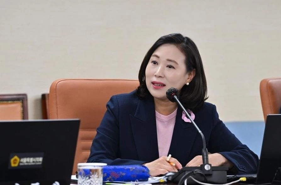 질의하는 이새날 의원