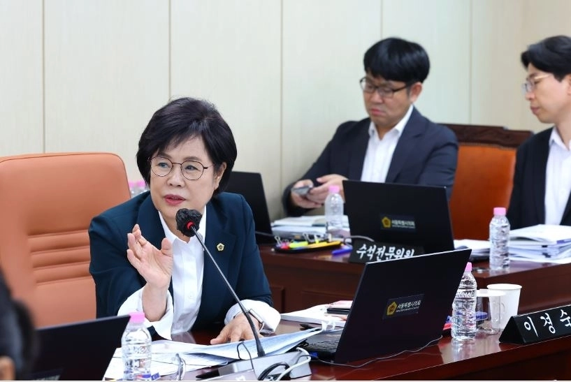 질의하는 이경숙 의원