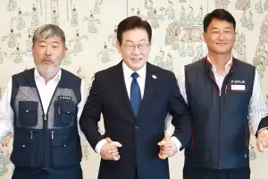 李 “노동 편향적? 전혀 아니다”