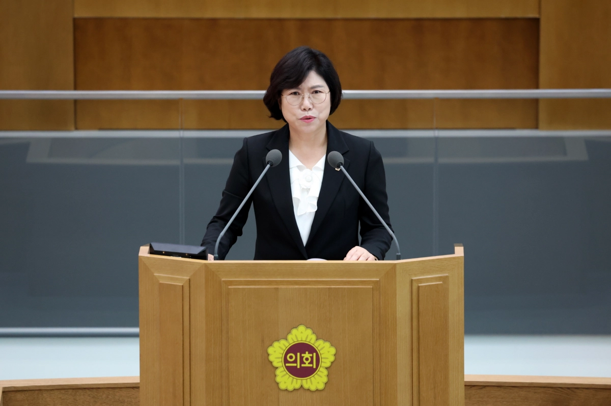 이애형 위원장(교육행정위원회)이 9월 5일 경기도의회 제386회 임시회 제1차 본회의에서 5분 자유발언을 하고 있다. (사진=경기도의회)