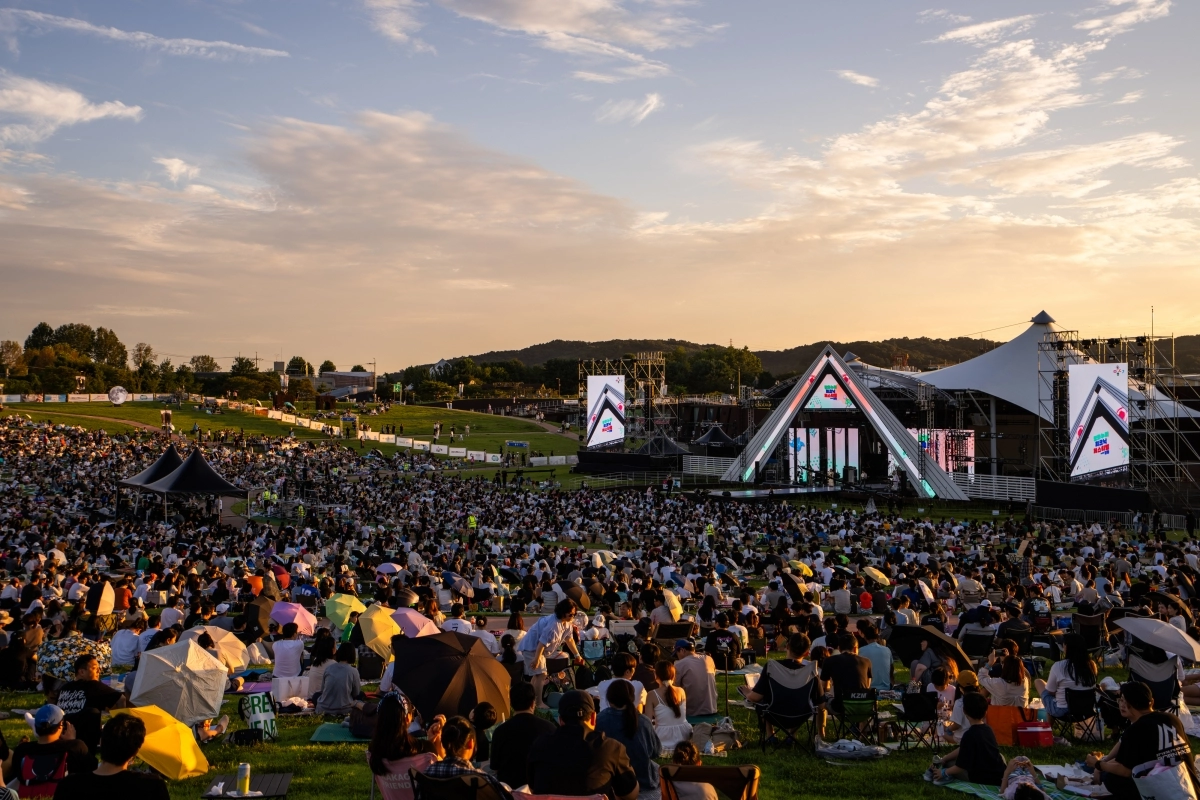 경기도 문화사계 ‘가을’의 ‘평화누리 피크닉 페스티벌 with 캠핑’이 지난 5일부터 7일까지 3일간 파주 임진각 평화누리 일원에서 3만여 명의 관람객이 참여한 가운데 열렸다. (경기관광공사 제공)