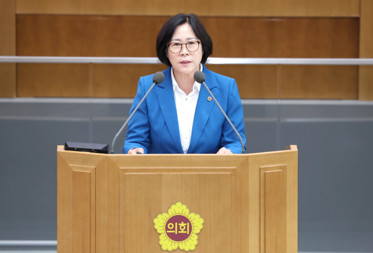 서현옥 의원(미래과학협력위원회)이 제386회 임시회 제2차 본회의에서 5분 자유발언을 하고 있다. (사진=경기도의회)