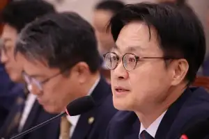 김정관 장관 “구금사태, 美상무장관에 강하게 유감 표명”