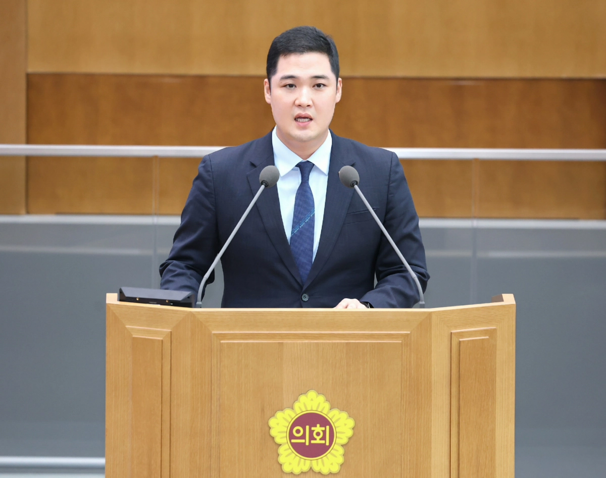 최민 의원이 9월 8일 경기도의회 제386회 임시회 제2차 본회의에서 5분 자유발언을 하고 있다. (사진=경기도의회)