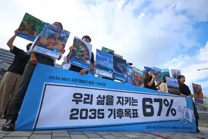 정부, 제4차 배출권 할당 계획 수립 착수에…산업계 “비용 부담”vs시민단체 “강력한 감축”