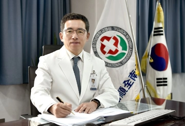 화순전남대병원장인 핵 의학과 민정준 교수. 화순전남대병원 제공