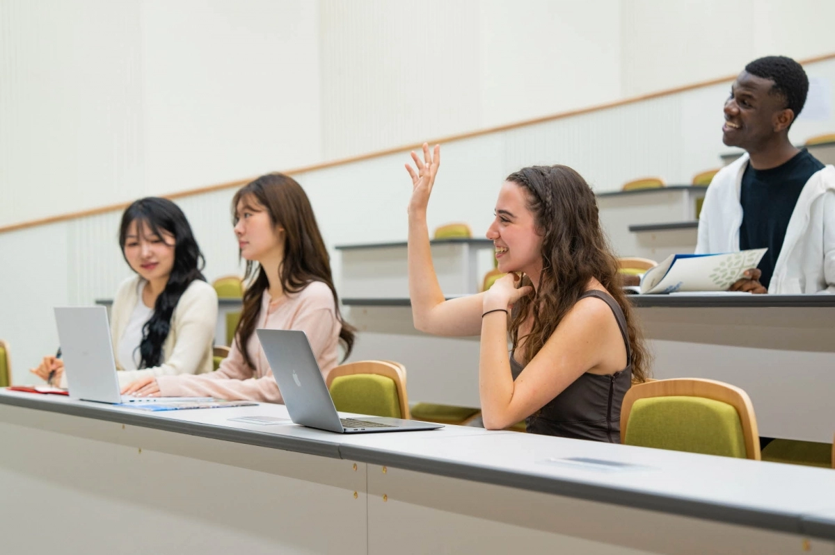 ‘2025 하계 해외 단기연수 프로그램’에 참가한 학생들 모습. 명지대 제공