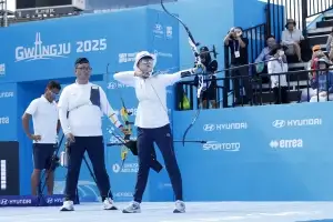 ‘8점·8점·7점’ 안산-김우진, 광주 세계양궁 혼성 결승 패배로 은메달…한국, 종목 8연패 무산