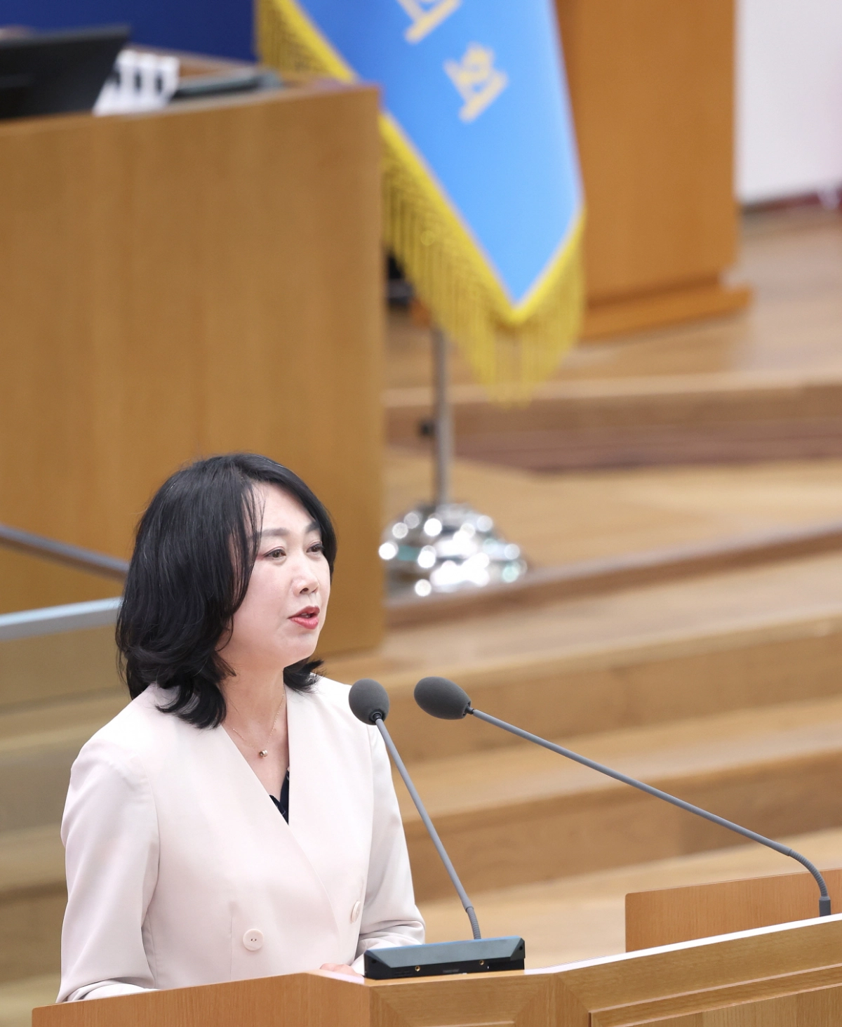 이병숙 의원(경제노동위원회)이 9월 9일 열린 제386회 임시회 본회의 도정질문에서 도민 체감 정책 개선을 촉구하고 있다. (사진=경기도의회)