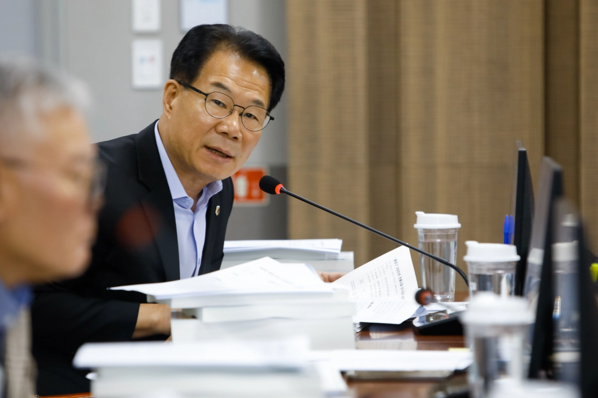 문화체육관광위원회 유영두 부위원장. 9월 10일 제386회 임시회 문화체육관광위원회 2025년 제2회 추가경정예산안 심사에서 문화체육관광국 감액 추경 상황 아쉬움 표명. (사진=경기도의회)