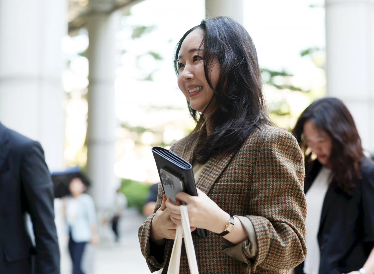 법정 향하는 민희진 전 어도어 대표