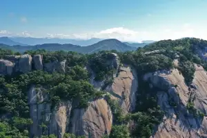 희양산 정상 벼랑 끝에서… 불꽃같은 그의 삶을 되짚다