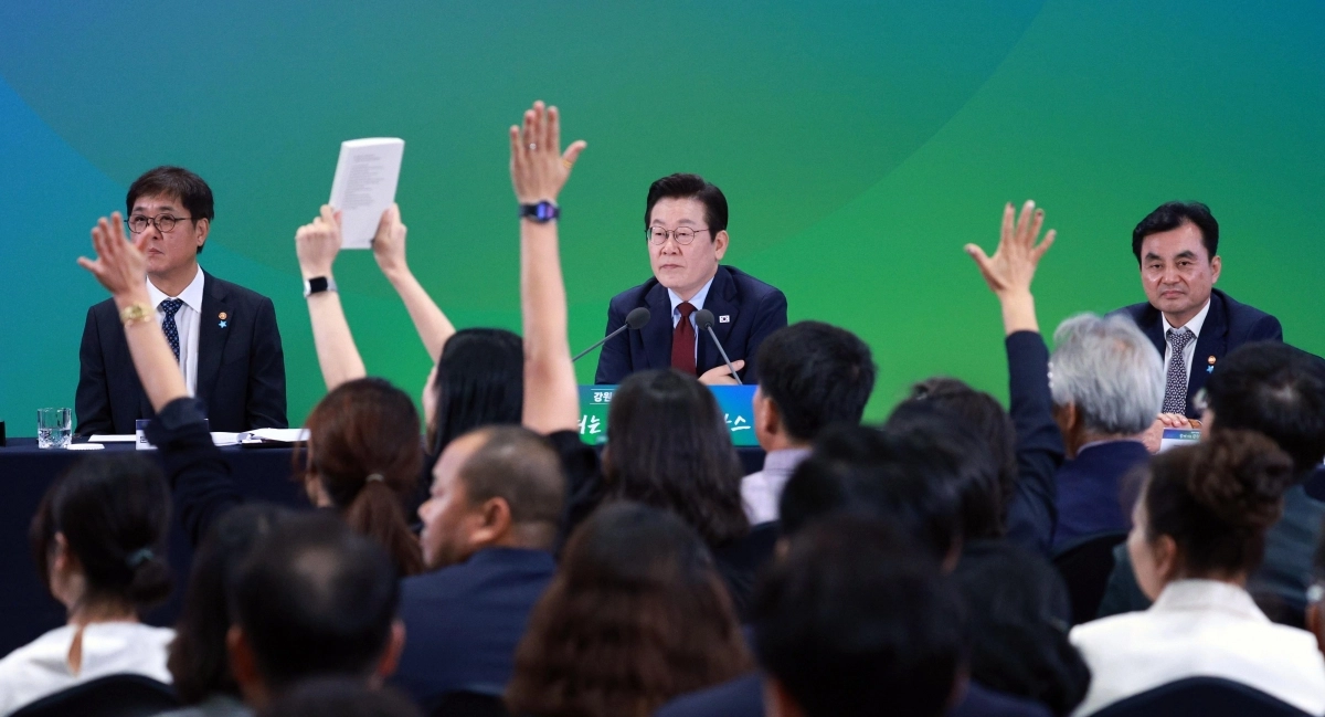 질문받는 이재명 대통령