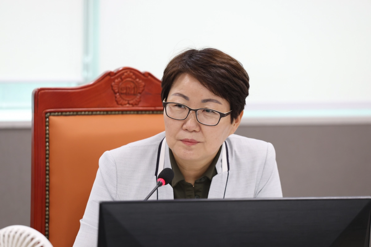 건설교통위원회 성복임 의원. 9월 12일 제386회 임시회 추가경정예산 심사에서 ‘시흥~수원 고속화도로 민간투자사업’ 추진에 대해 강력한 우려 표명, 사업의 전면 중단 촉구. (사진=경기도의회)