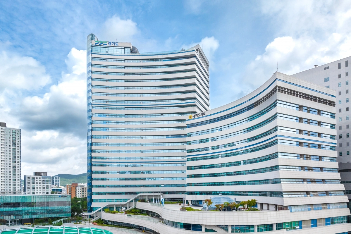 경기도청 전경.