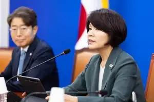 추미애 “내란범 보호, 조희대 대법원장 사퇴해야”