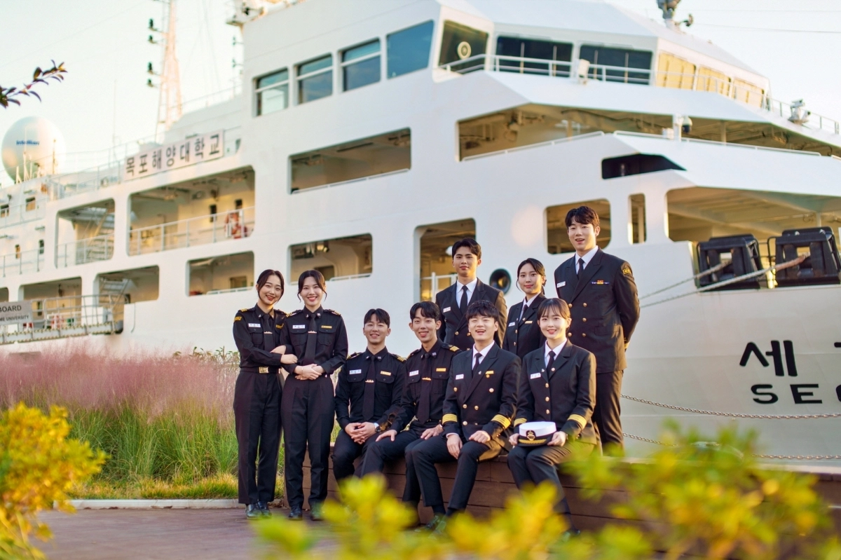 국립목포해양대학교가 ‘2026학년도 수시모집 원서접수’ 결과 7.83대 1의 경쟁률로 광주·전남 4년제 대학 중 1위를 기록했다.