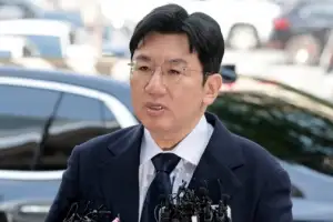 [포토] ‘부정거래 의혹’ 방시혁 의장 경찰 출석