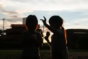 “美서 정자 구매해 출산?” 어린 두 딸 두고 숨진 母…아빠는 없었다